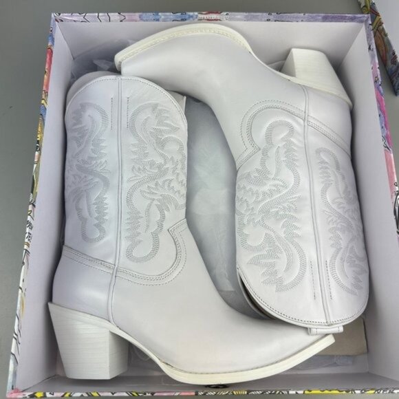 Jeffrey Campbell Rancher Boot in White - Picture 11 of 11